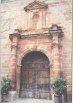 Detalles de la puerta principal de la Iglesia
Parroquial.